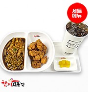 상하이짜장라볶이+후라이드치킨-단무지