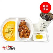 매콤크림떡볶이+양념치킨-단무지
