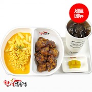 매콤크림라볶이+왕갈비치킨-단무지