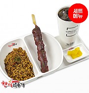 짜파게티+리얼불닭꼬치+음료-단무지