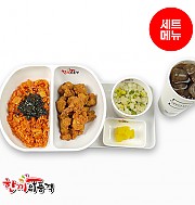 스팜김치볶음밥+후라이드치킨+우동국물+음료-단무지