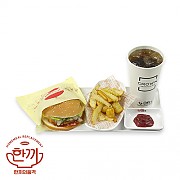 매콤한치킨버거+모듬감자튀김+음료