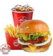 스파이시 치킨버거 세트 ( 음료 + 감자튀김 )